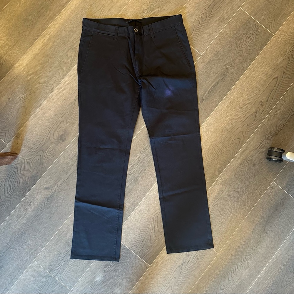 Men’s Zara navy pants (Sz 42)